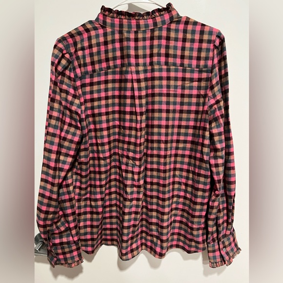 Ann Taylor pink plaid button up shirt - Picture 3 of 6